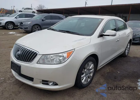 2013 Buick Lacrosse Leather Group z USA, uszkodzony, nr VIN 1G4GC5ER5DF126685